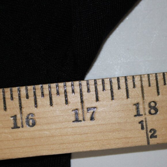 BCBG Maxazria Top NEW $145 Sz L Black 3/4 Sleeve Silk Nylon Spandex Pendant Top - Picture 16 of 16